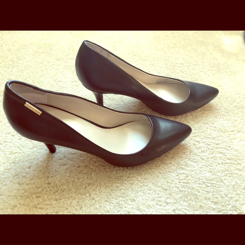 Like New Women’s Kimberly pump